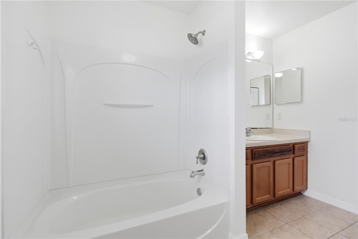 128 BELLA ROSA CIRCLE — photo 23 of 39