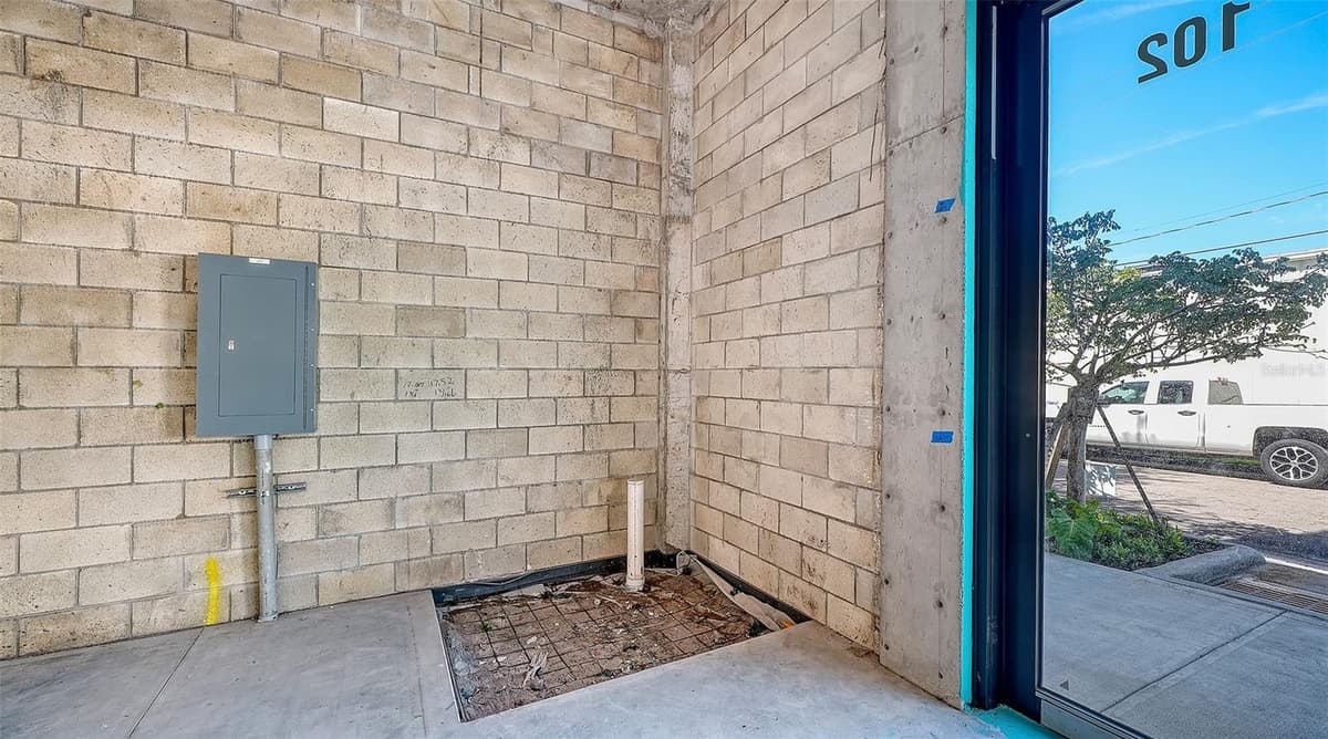 430 KUMQUAT COURT — photo 14 of 31