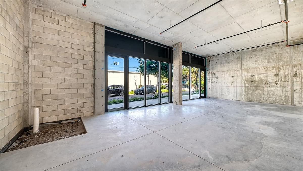430 KUMQUAT COURT — photo 8 of 31