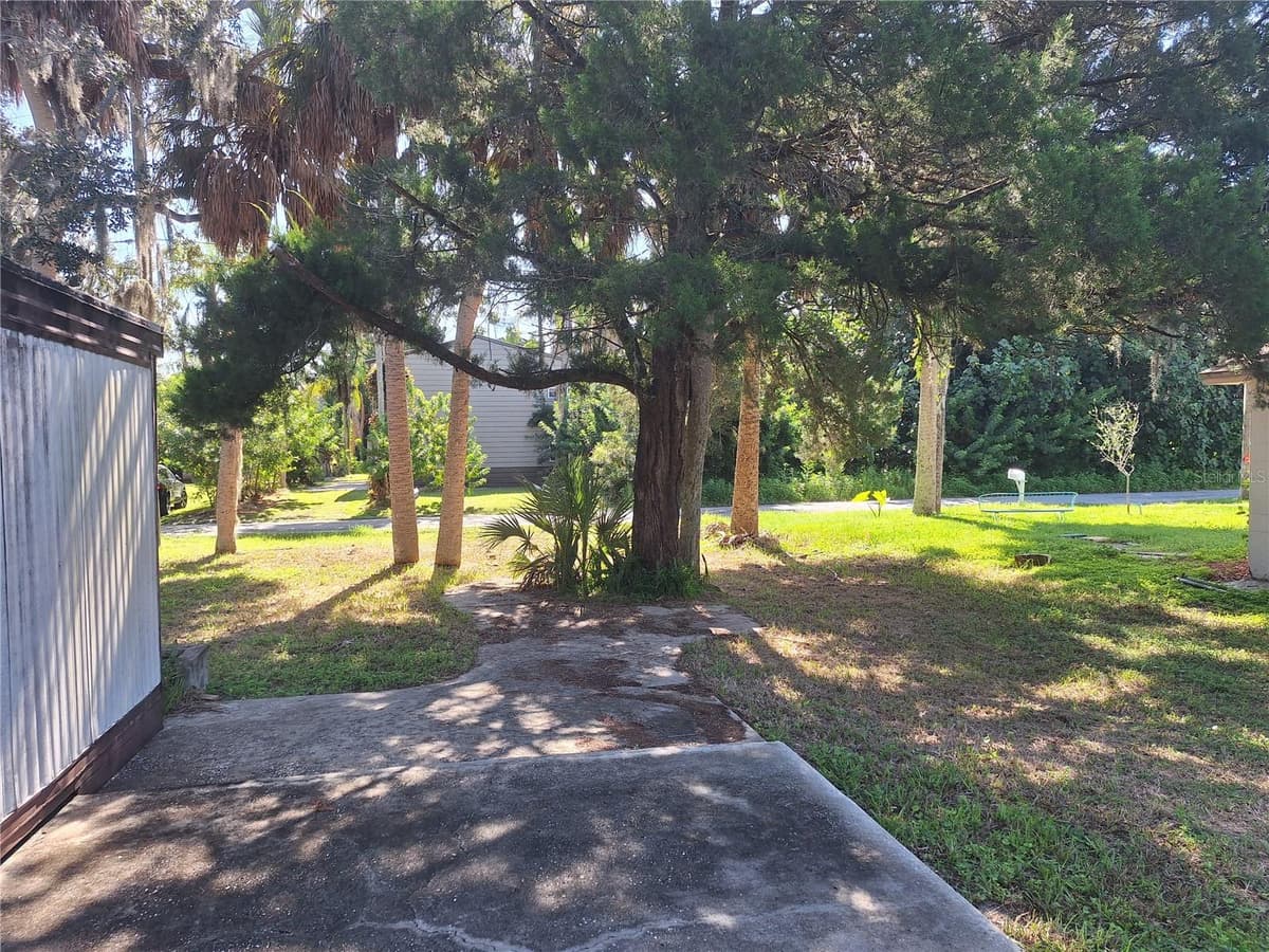6501 WERNER AVENUE — photo 6 of 9