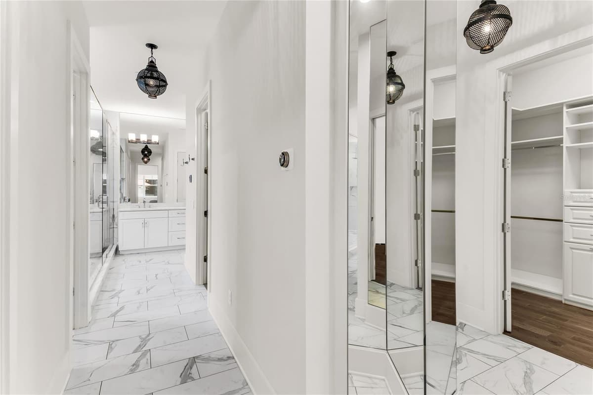 1306 SMITH STREET — photo 27 of 63