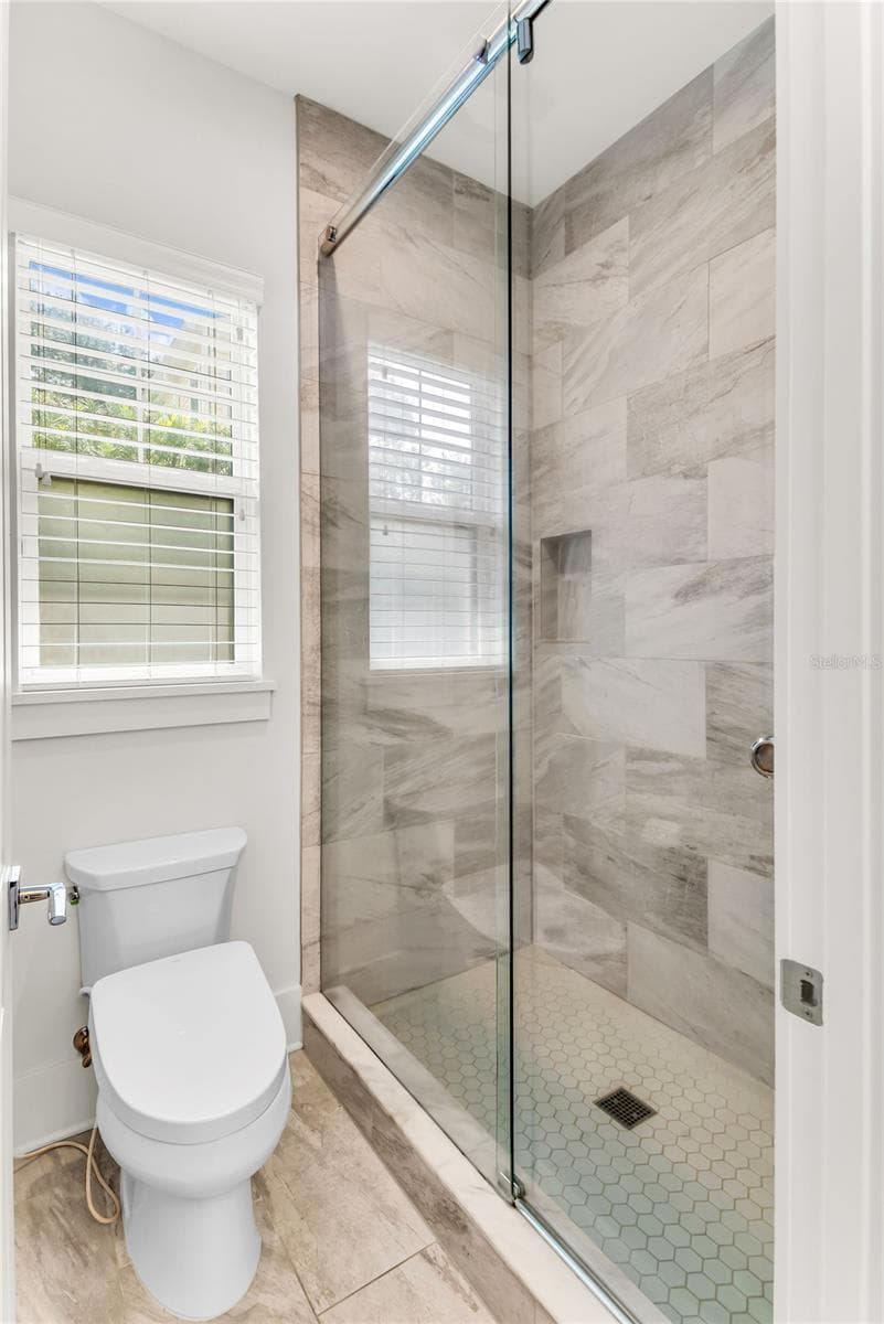 1306 SMITH STREET — photo 53 of 63