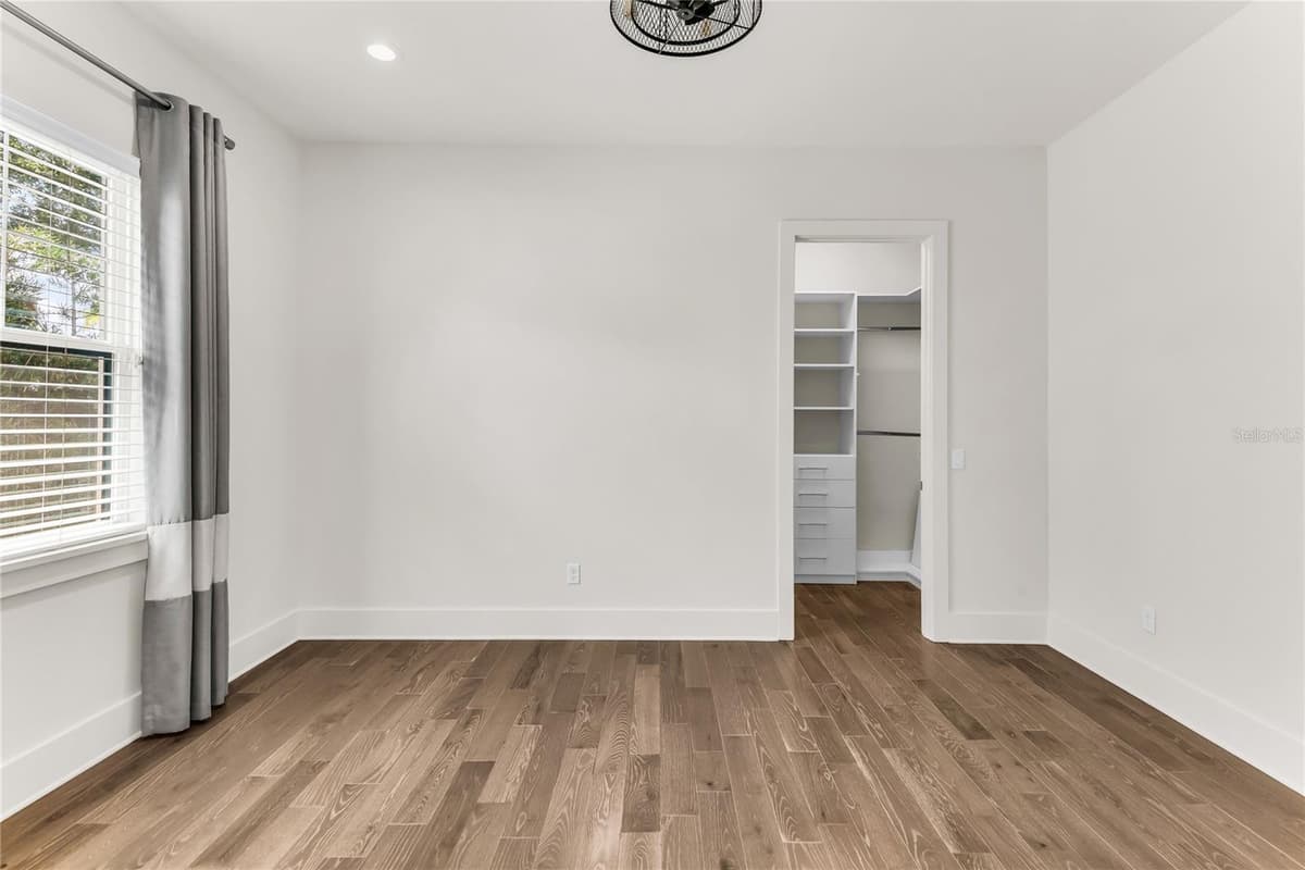 1306 SMITH STREET — photo 50 of 63