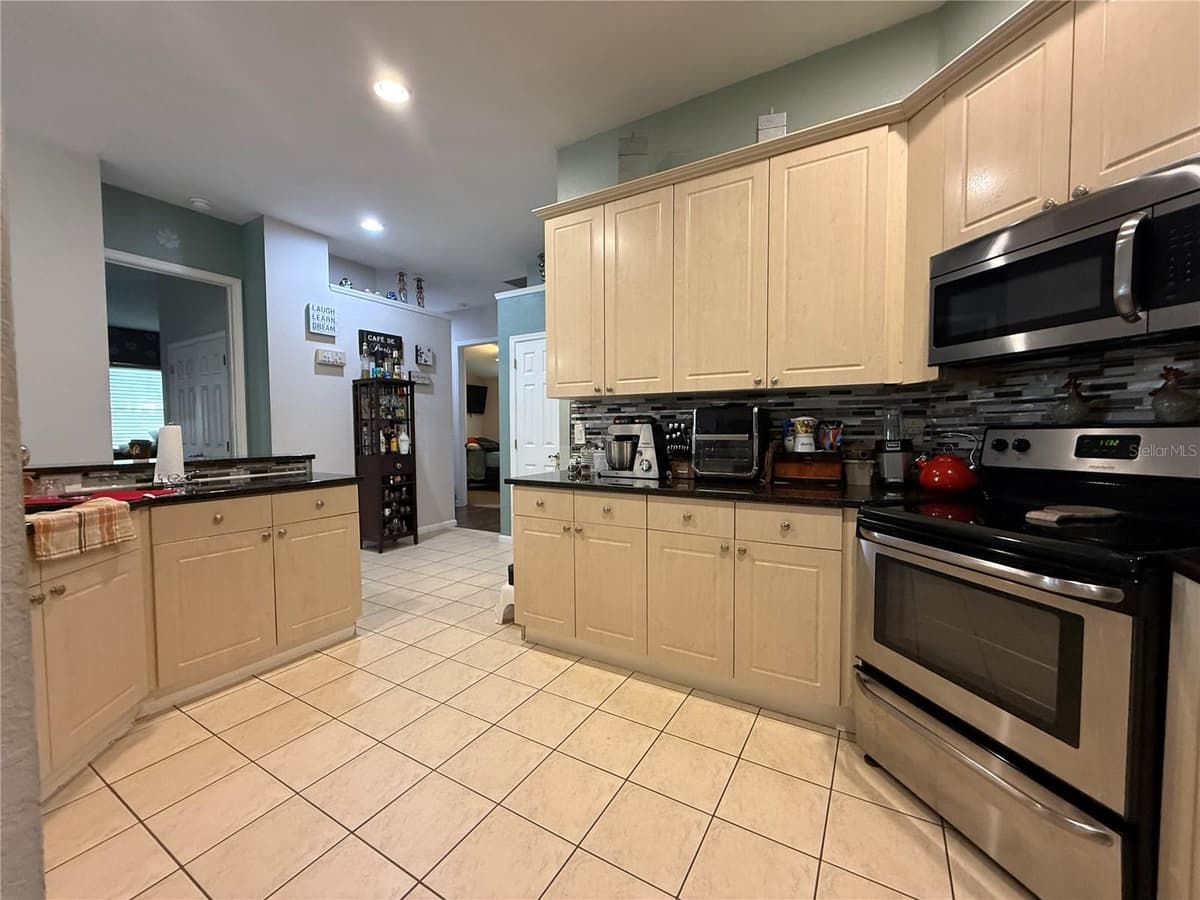 2848 OCONNELL DRIVE — photo 27 of 48