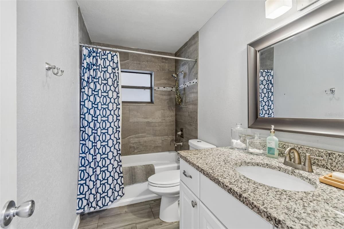 6330 RENELLIE COURT — photo 37 of 68