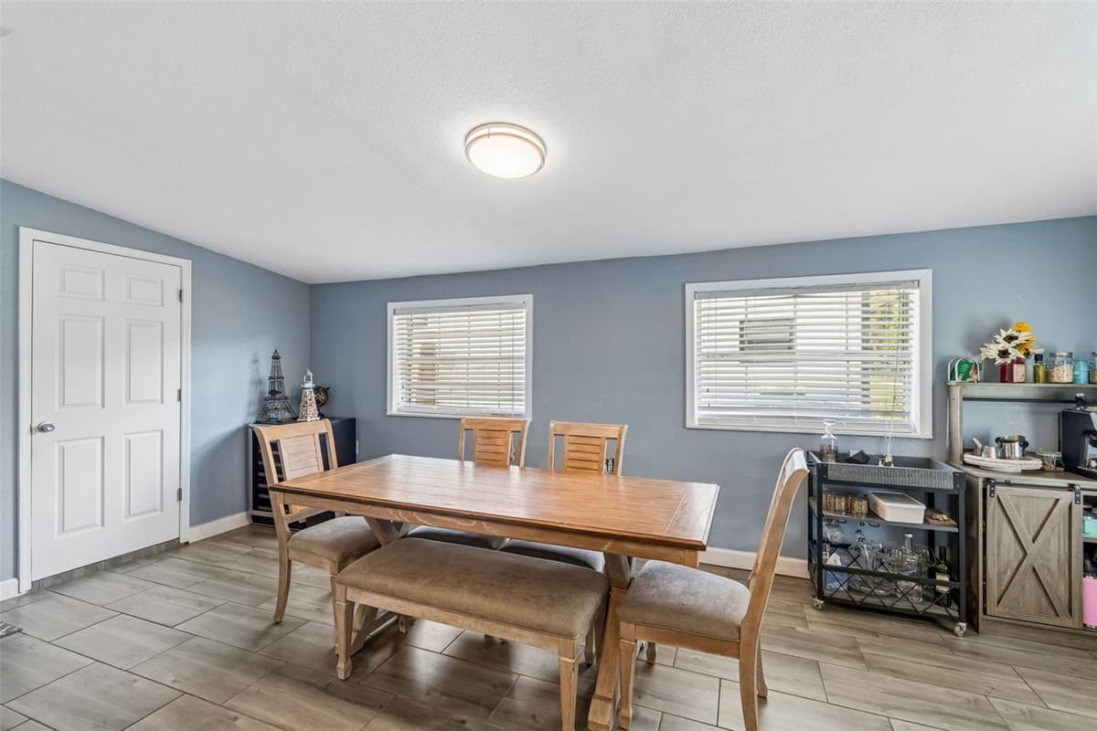 6330 RENELLIE COURT — photo 25 of 68