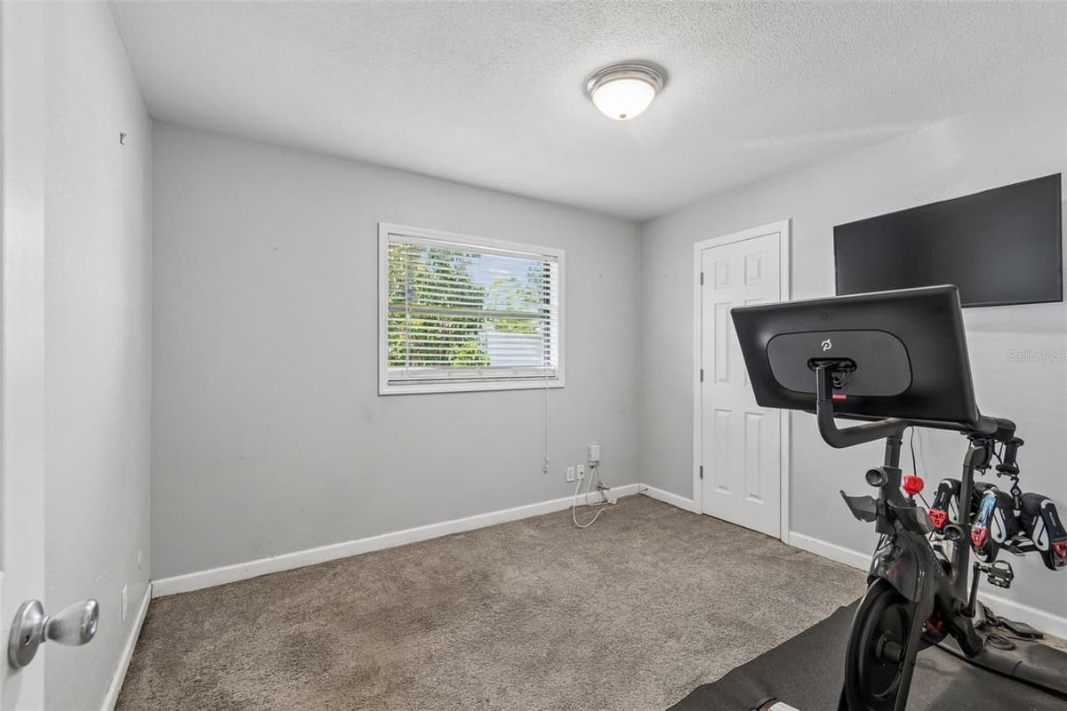 6330 RENELLIE COURT — photo 35 of 68