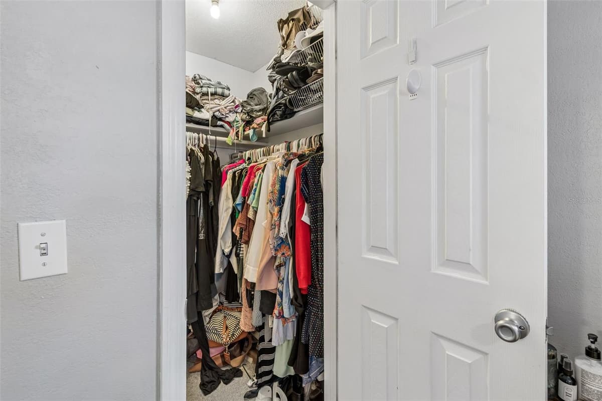 6330 RENELLIE COURT — photo 34 of 68