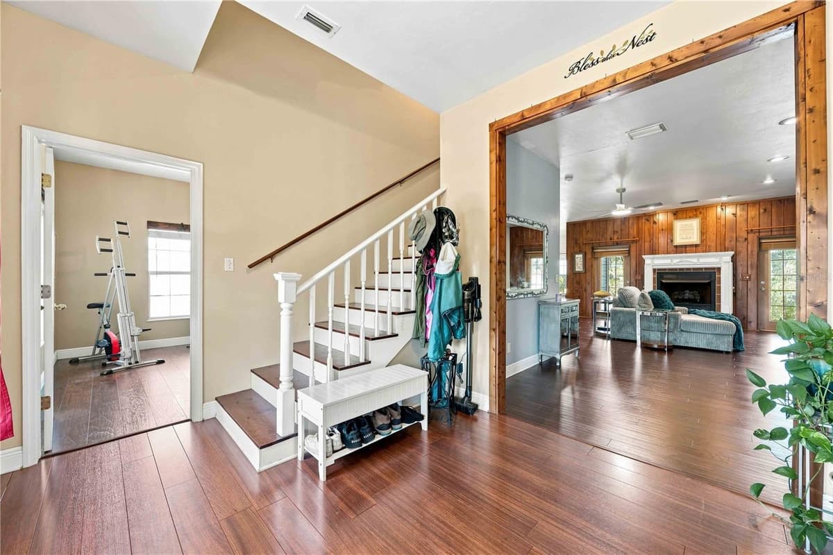 2711 SNYDER ROAD — photo 8 of 50