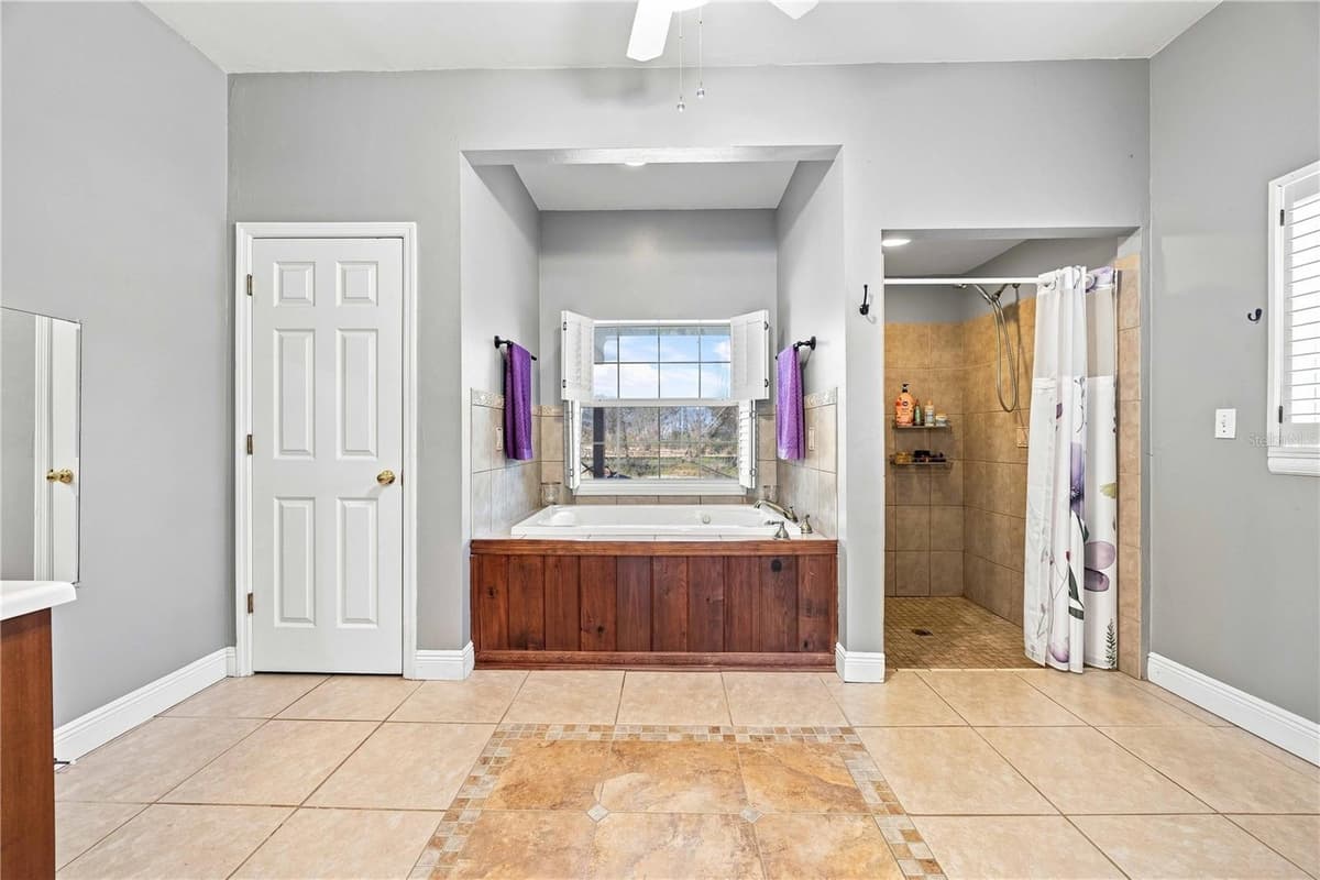 2711 SNYDER ROAD — photo 27 of 50