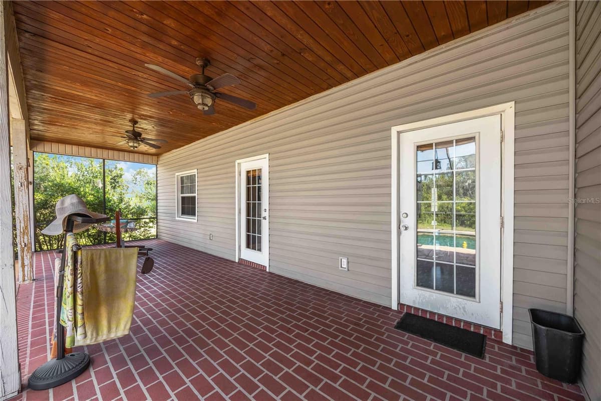 2711 SNYDER ROAD — photo 40 of 50