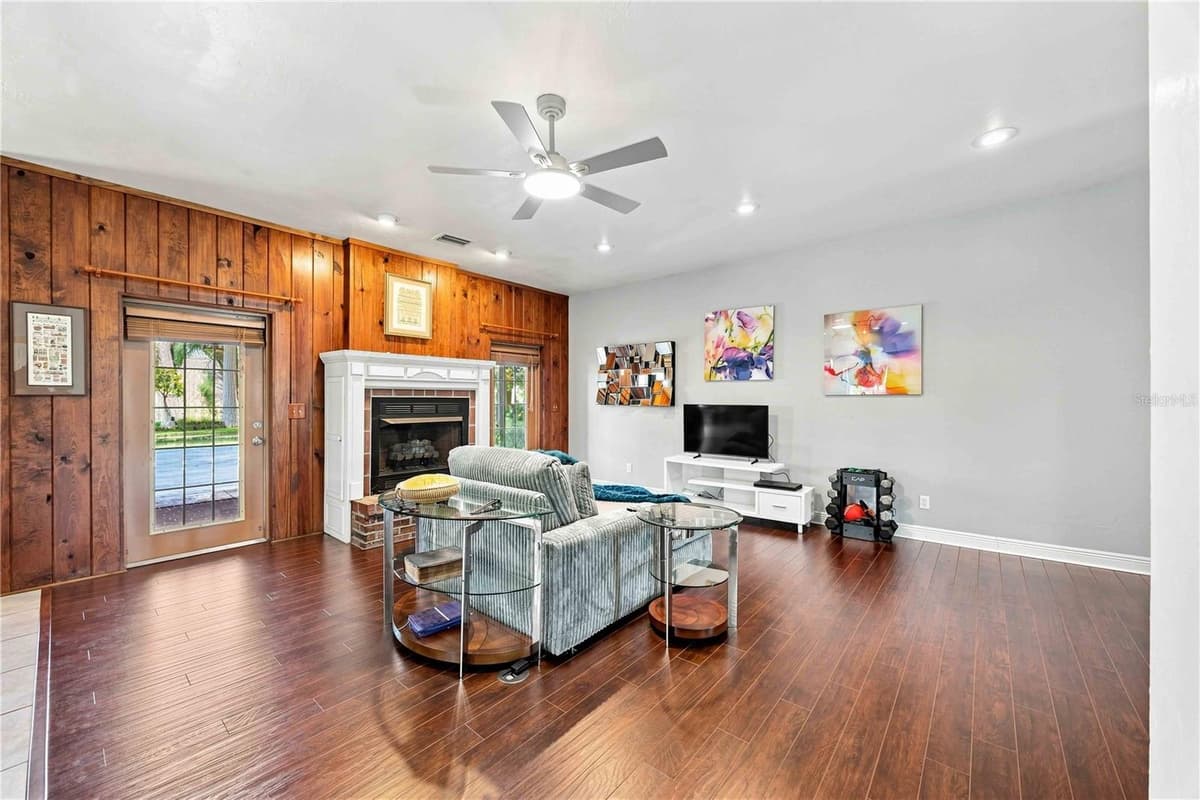2711 SNYDER ROAD — photo 11 of 50