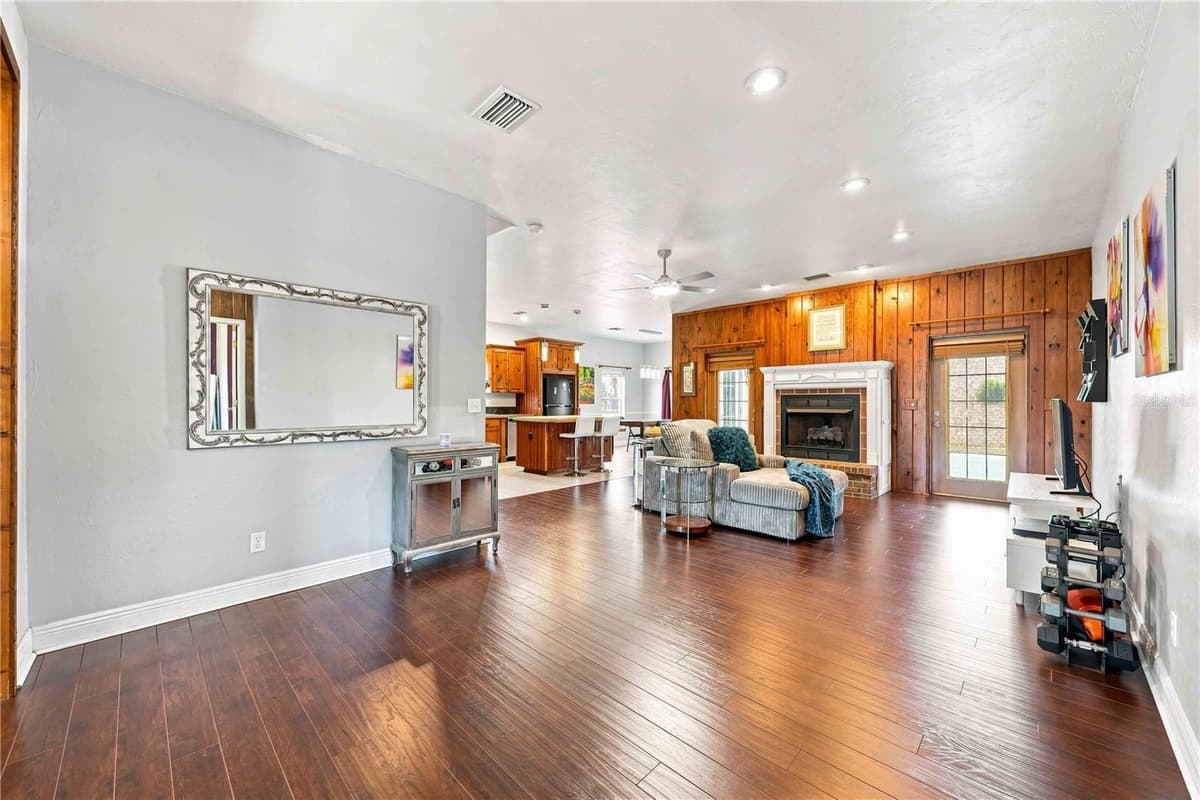 2711 SNYDER ROAD — photo 13 of 50