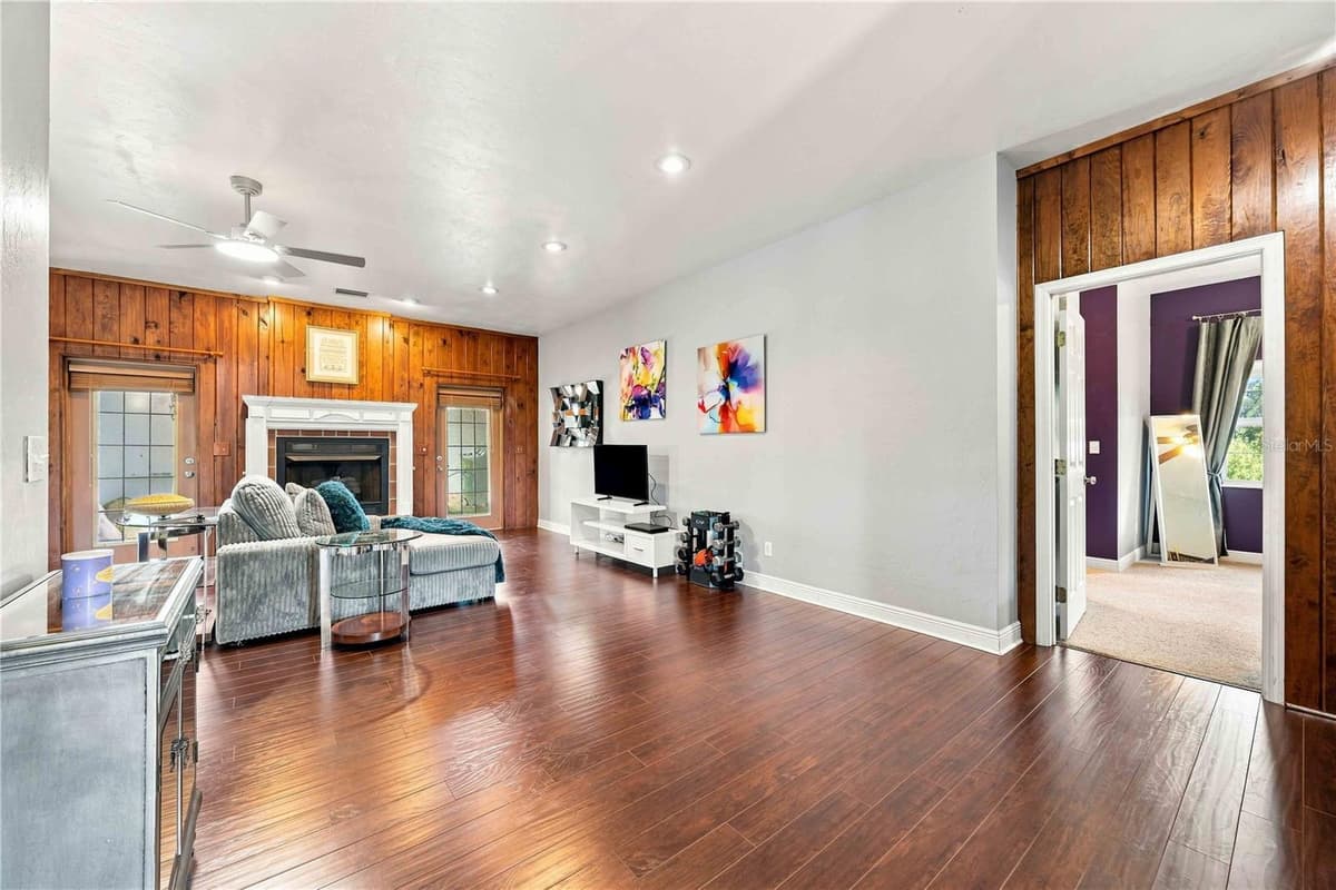 2711 SNYDER ROAD — photo 10 of 50