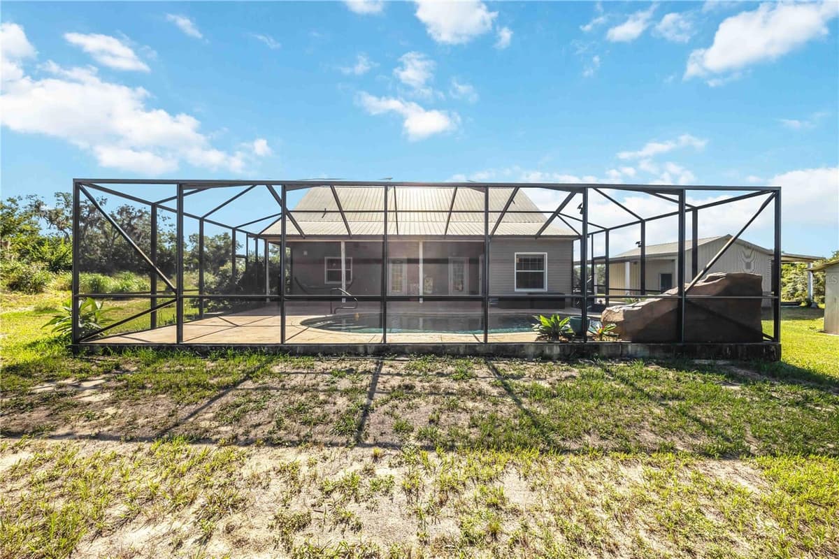 2711 SNYDER ROAD — photo 46 of 50