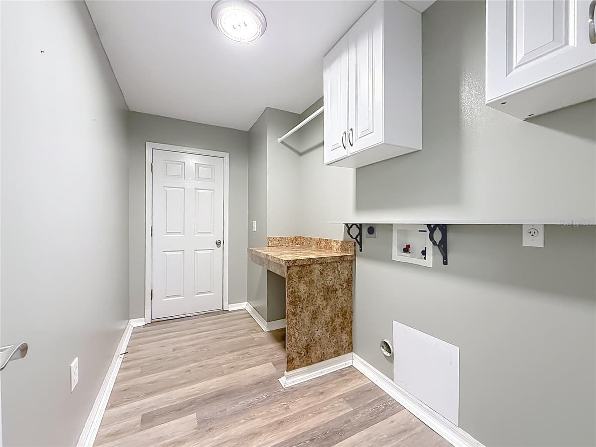 15 REDWOOD RUN — photo 34 of 70