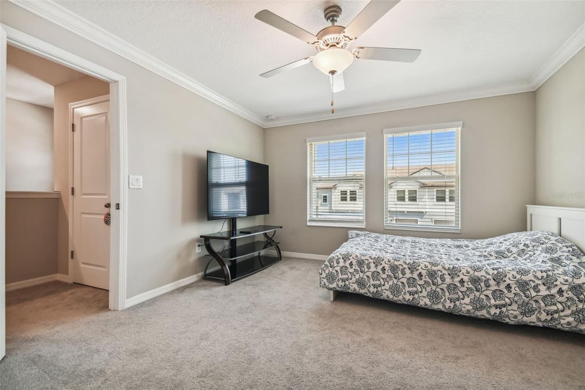 21868 LYONIA LANE — photo 31 of 90