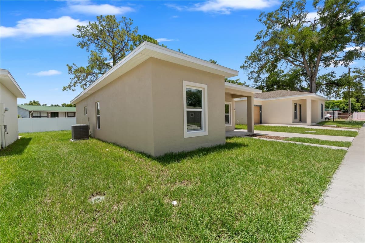 5013 FINDERS COURT — photo 6 of 47