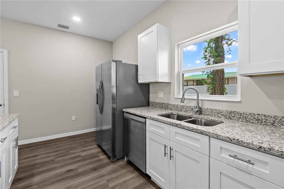 5013 FINDERS COURT — photo 13 of 47