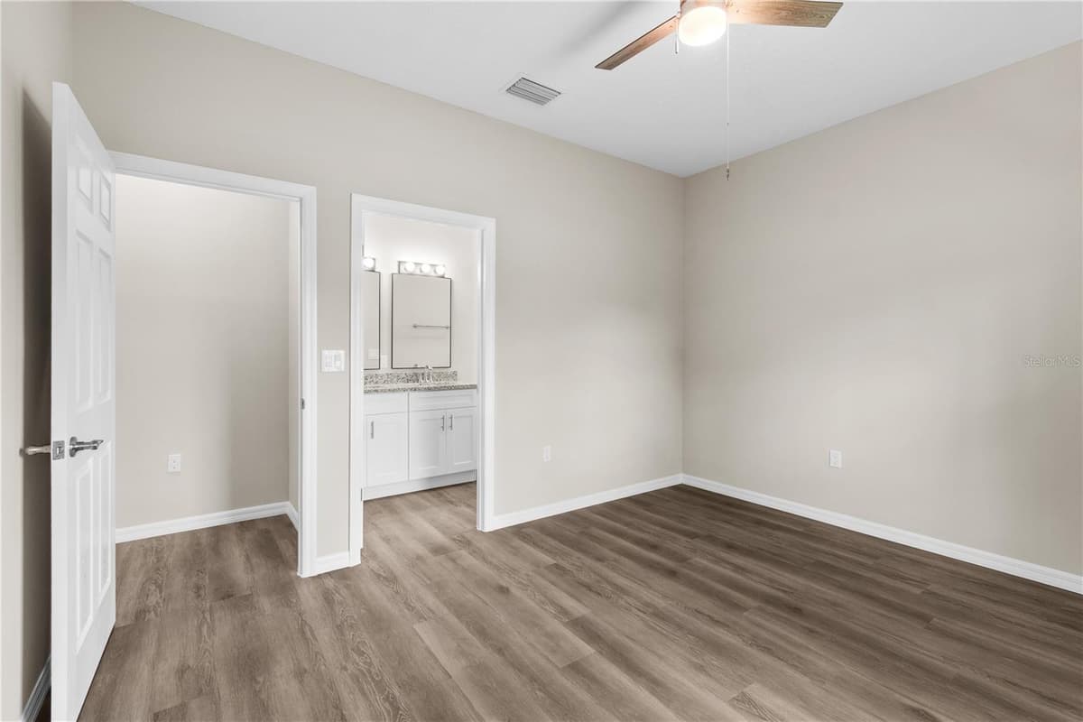 5013 FINDERS COURT — photo 33 of 47