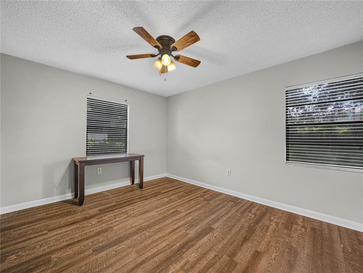1880 CRYSTAL LAKE DRIVE — photo 21 of 29