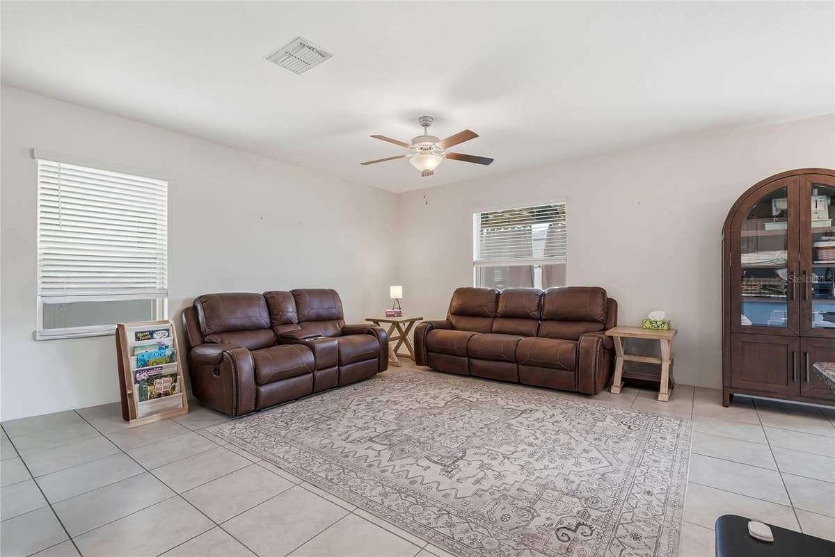 14471 ENGLISH LAVENDER DRIVE — photo 6 of 31
