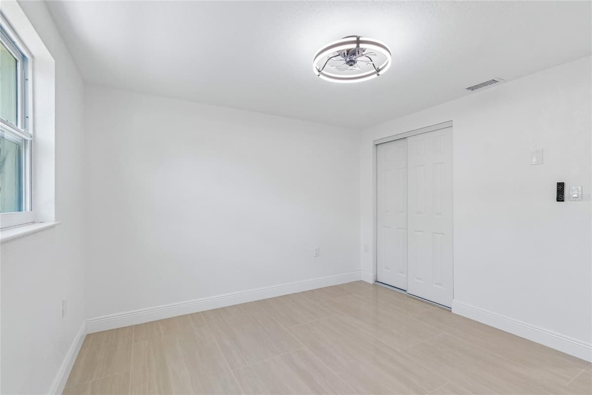 1467 CLASSIC DRIVE — photo 35 of 68