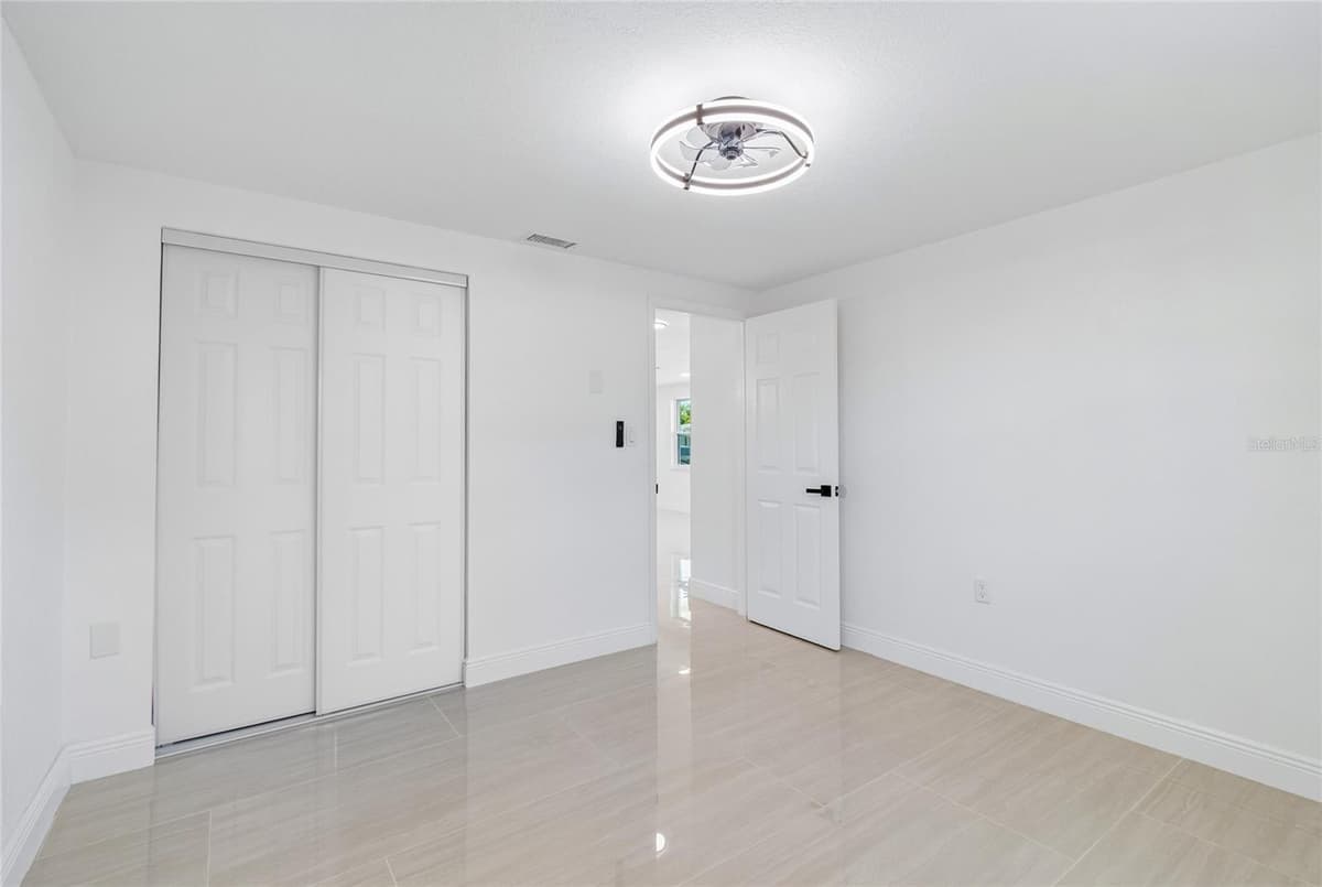 1467 CLASSIC DRIVE — photo 34 of 68