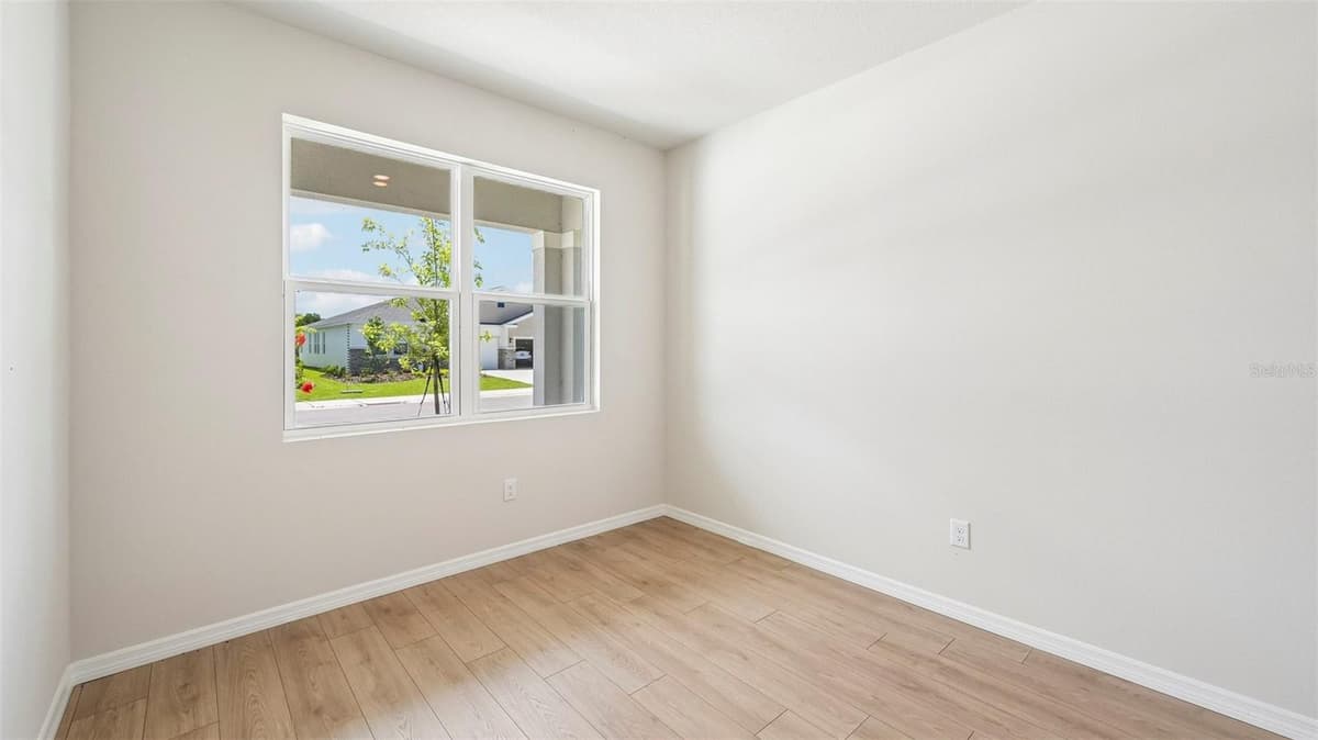 10437 WOODLAND GARDEN WAY — photo 13 of 51