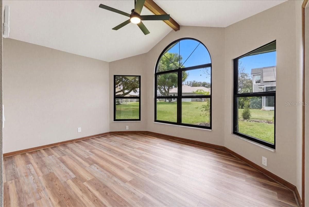 218 LAKE HARTRIDGE DRIVE — photo 26 of 57