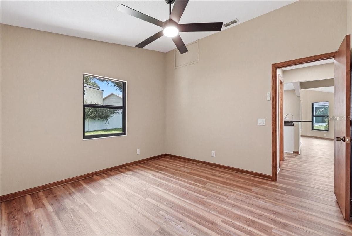 218 LAKE HARTRIDGE DRIVE — photo 40 of 57