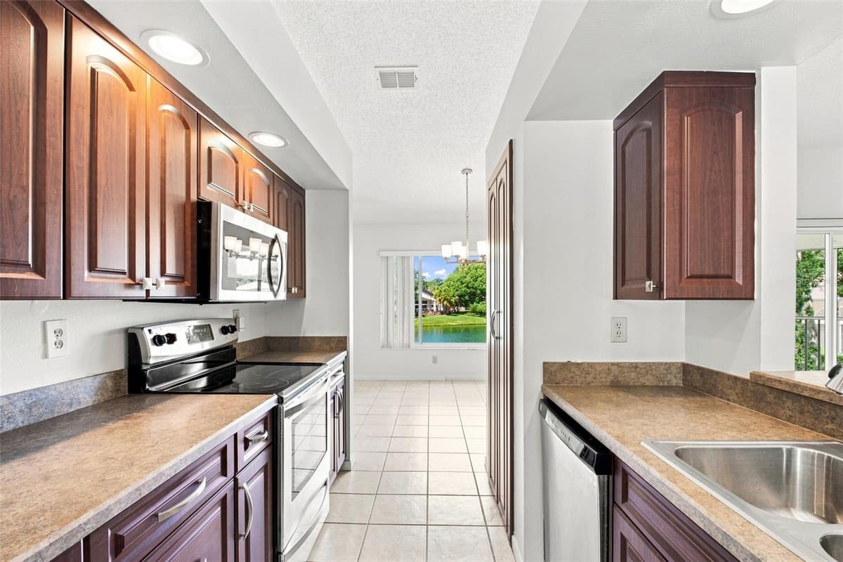 3588 INDIGO POND DRIVE — photo 40 of 58