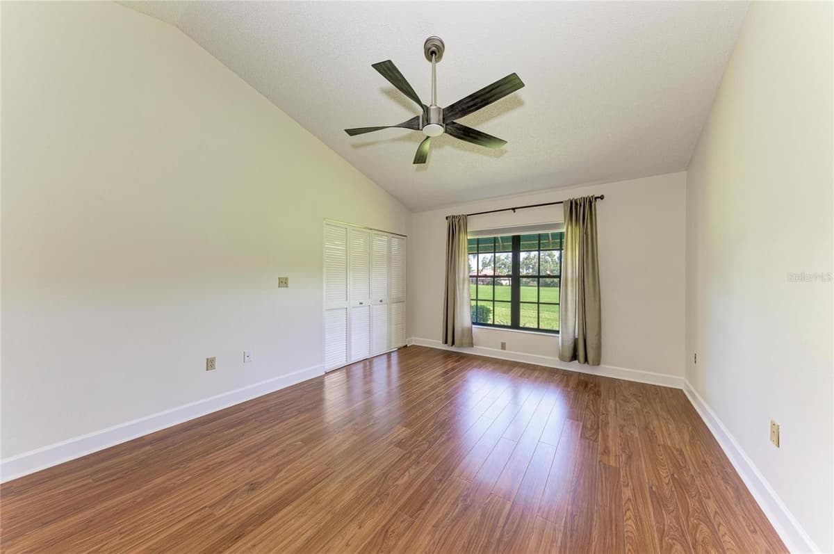 6085 CLUBSIDE DRIVE — photo 22 of 40