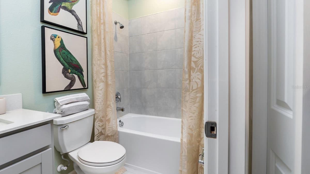 5804 ENERGY WAY — photo 8 of 23