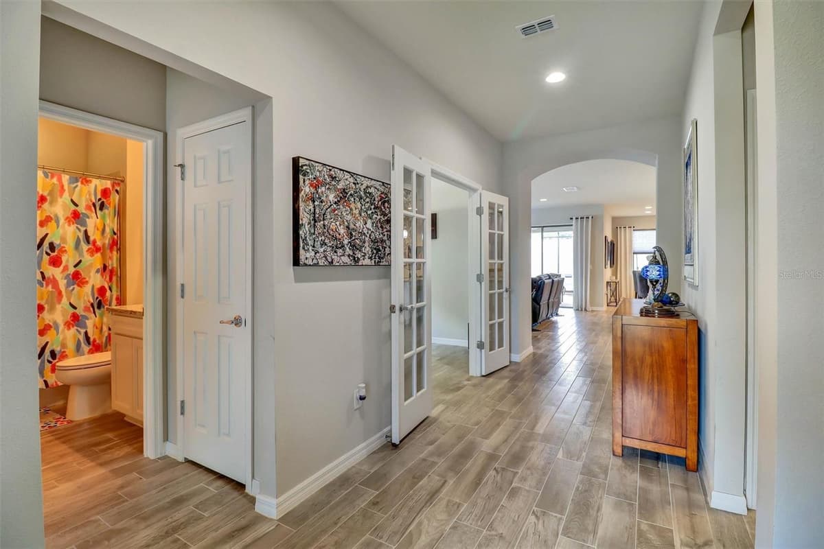 478 DEL SOL AVENUE — photo 8 of 63