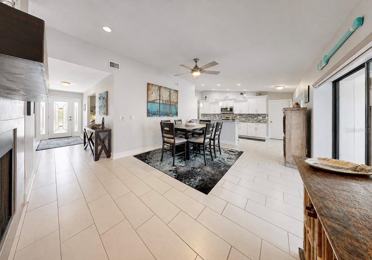708 SPANISH MAIN DRIVE — photo 17 of 52