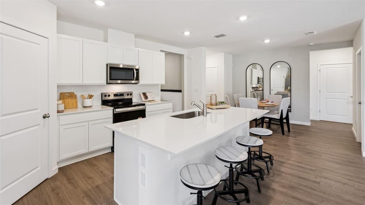 3162 GREY MOSS DRIVE — photo 3 of 56
