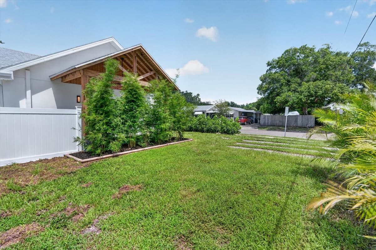 4847 DR MARTIN LUTHER KING JR STREET — photo 38 of 45