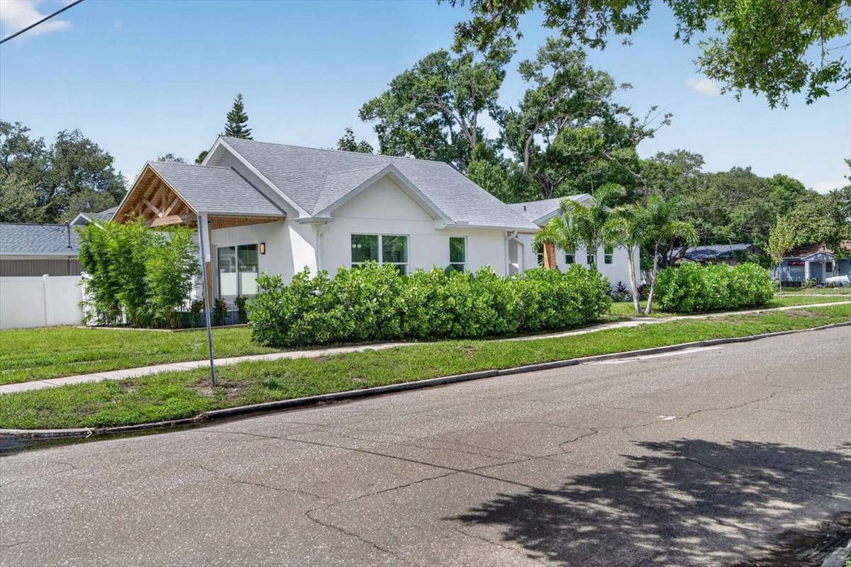 4847 DR MARTIN LUTHER KING JR STREET — photo 34 of 45