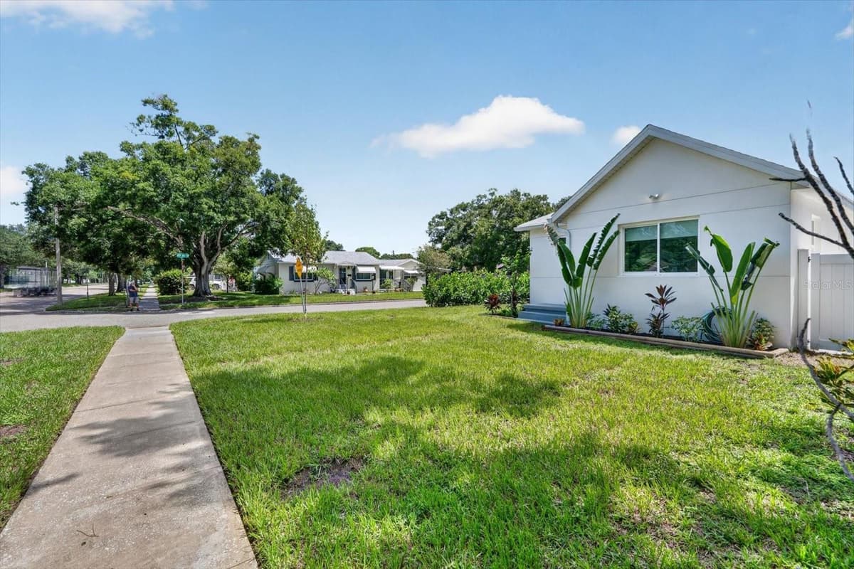 4847 DR MARTIN LUTHER KING JR STREET — photo 35 of 45