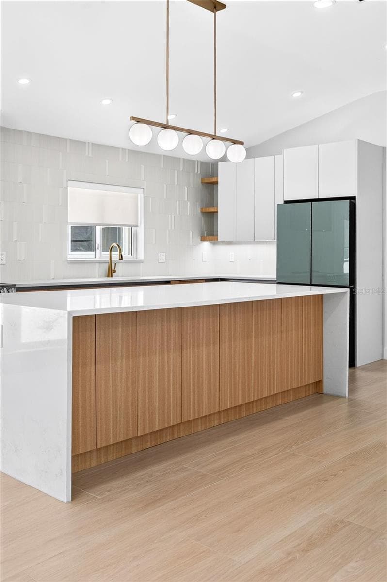 4847 DR MARTIN LUTHER KING JR STREET — photo 13 of 45