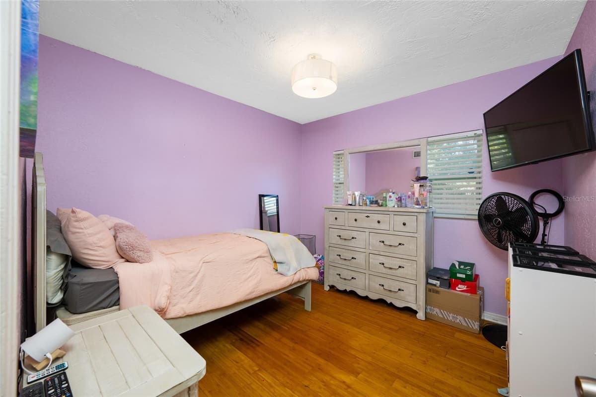 6410 WALTON WAY — photo 18 of 30