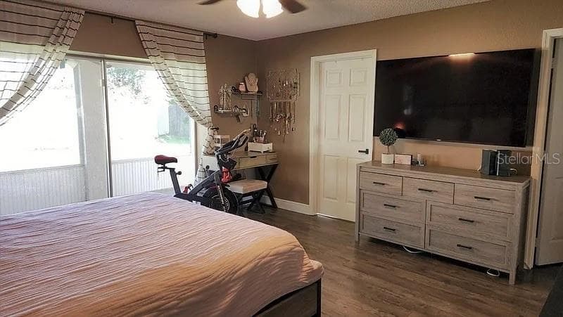 254 BRIDGE CREEK BOULEVARD — photo 12 of 31