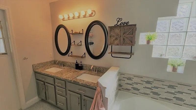254 BRIDGE CREEK BOULEVARD — photo 10 of 31