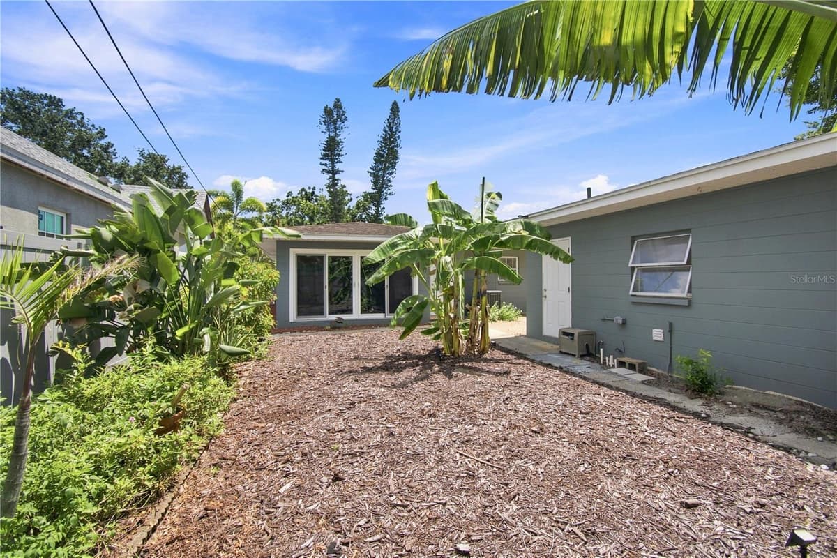 3005 10TH AVENUE — photo 38 of 52