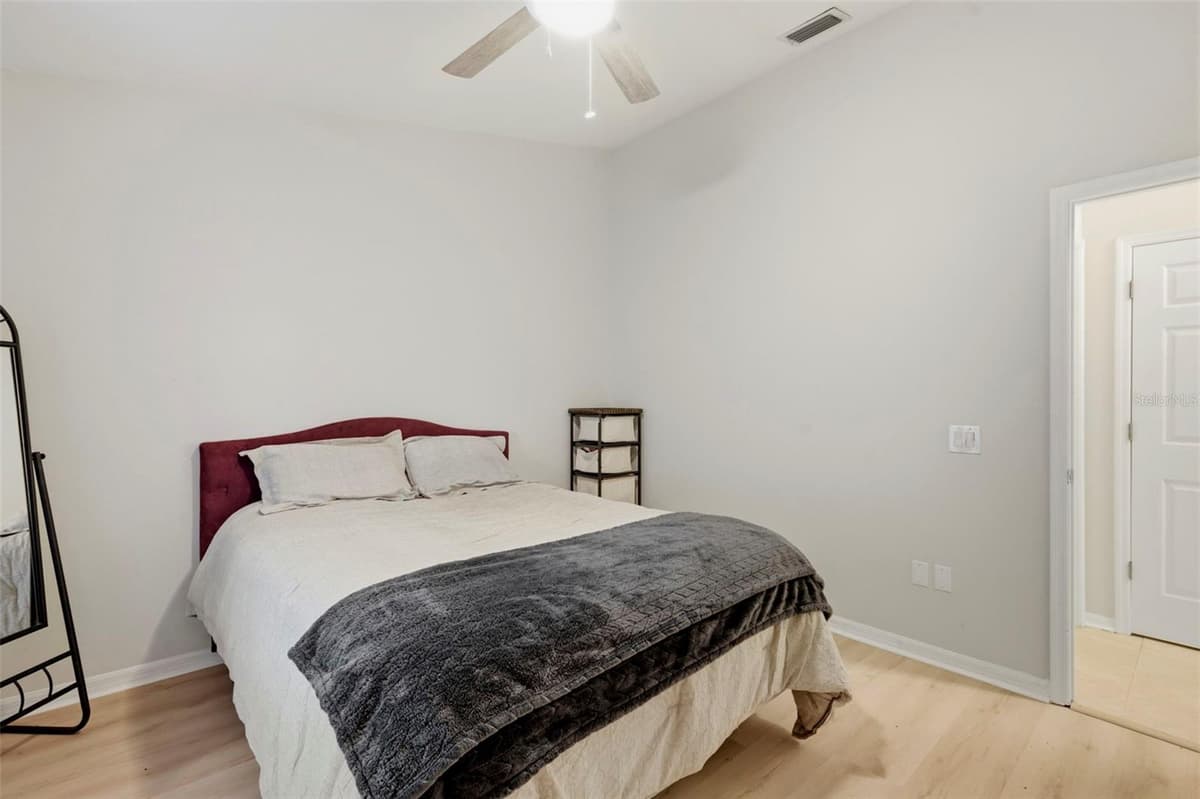 9115 BRINDLEWOOD DRIVE — photo 34 of 75