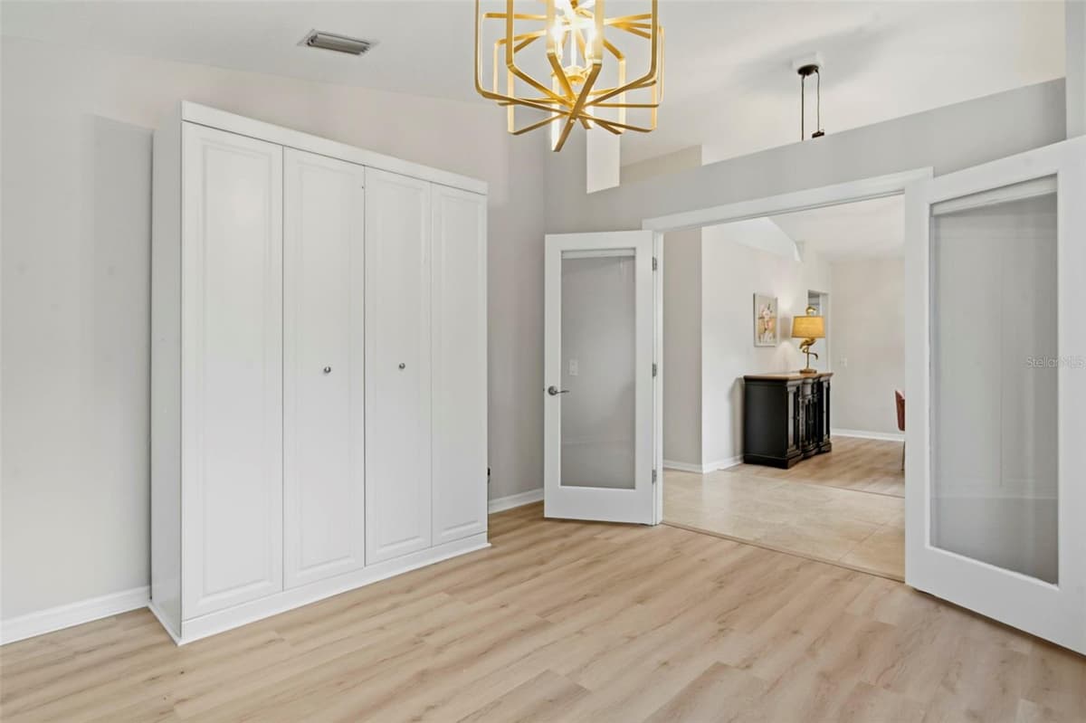 9115 BRINDLEWOOD DRIVE — photo 12 of 75