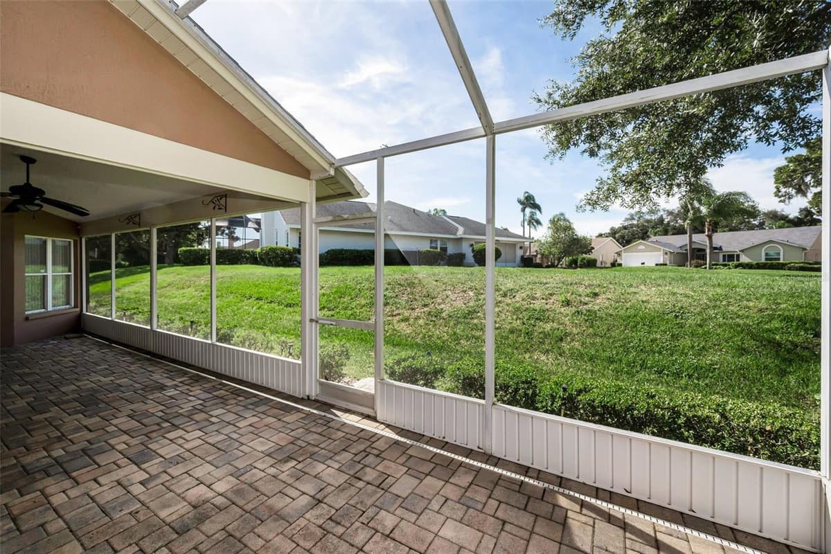 8919 KEATS DRIVE — photo 32 of 58