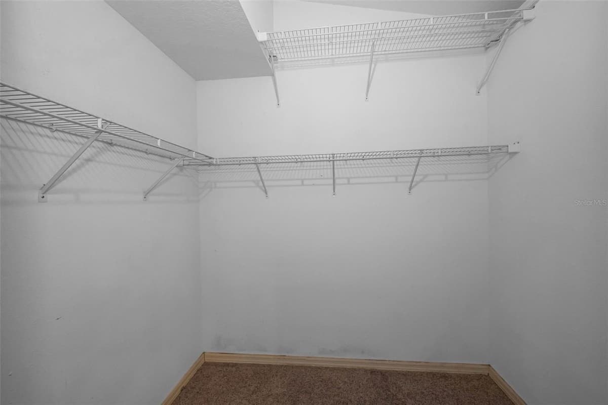 8919 KEATS DRIVE — photo 23 of 58
