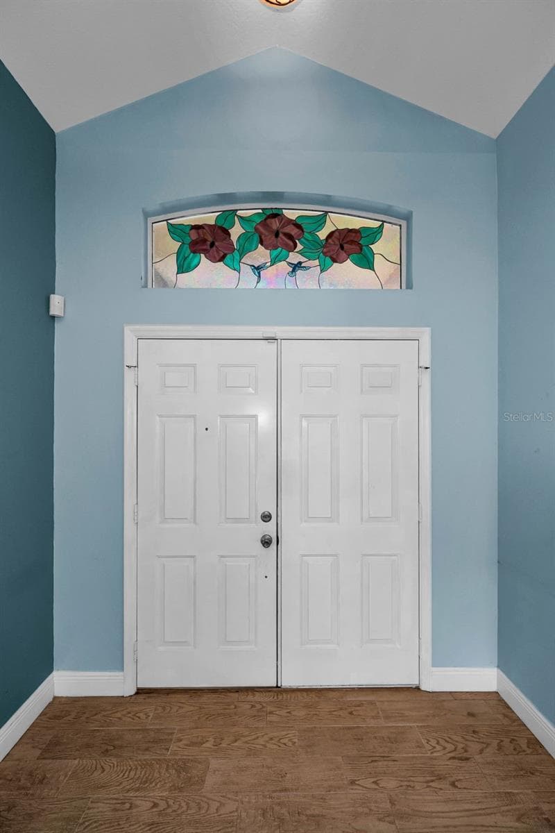 8919 KEATS DRIVE — photo 9 of 58